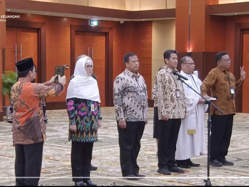 Purbaya Lantik 8 Pejabat Baru DJP