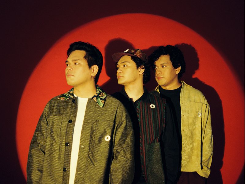 TheOvertunes Lagu Sampai Kapan