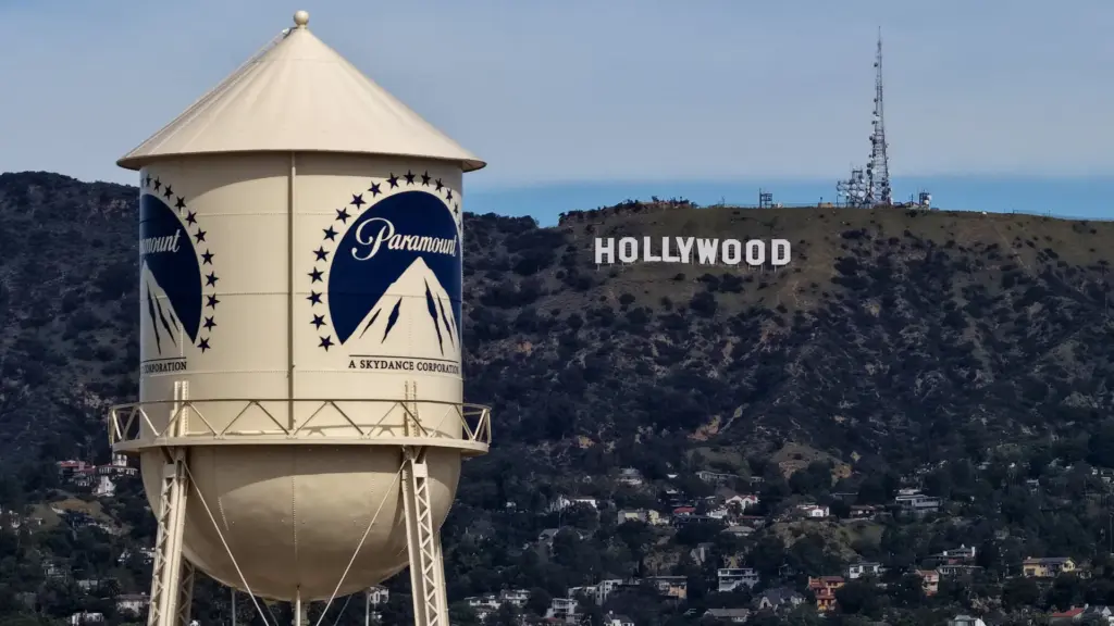 Akuisisi Warner Bros