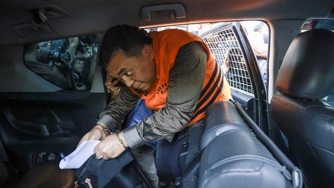 Korupsi Imigrasi Silmy Karim
