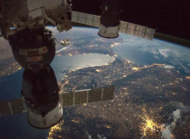Amerika Siapkan Satelit Cermin Raksasa, Ilmuwan Khawatir Langit Malam Berubah