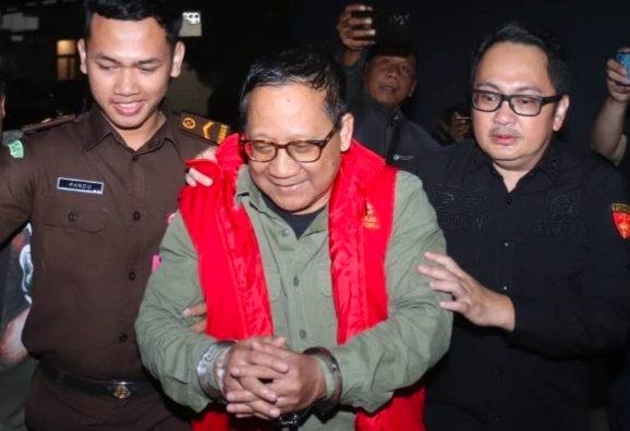 Mantan Dirut KBS Korupsi