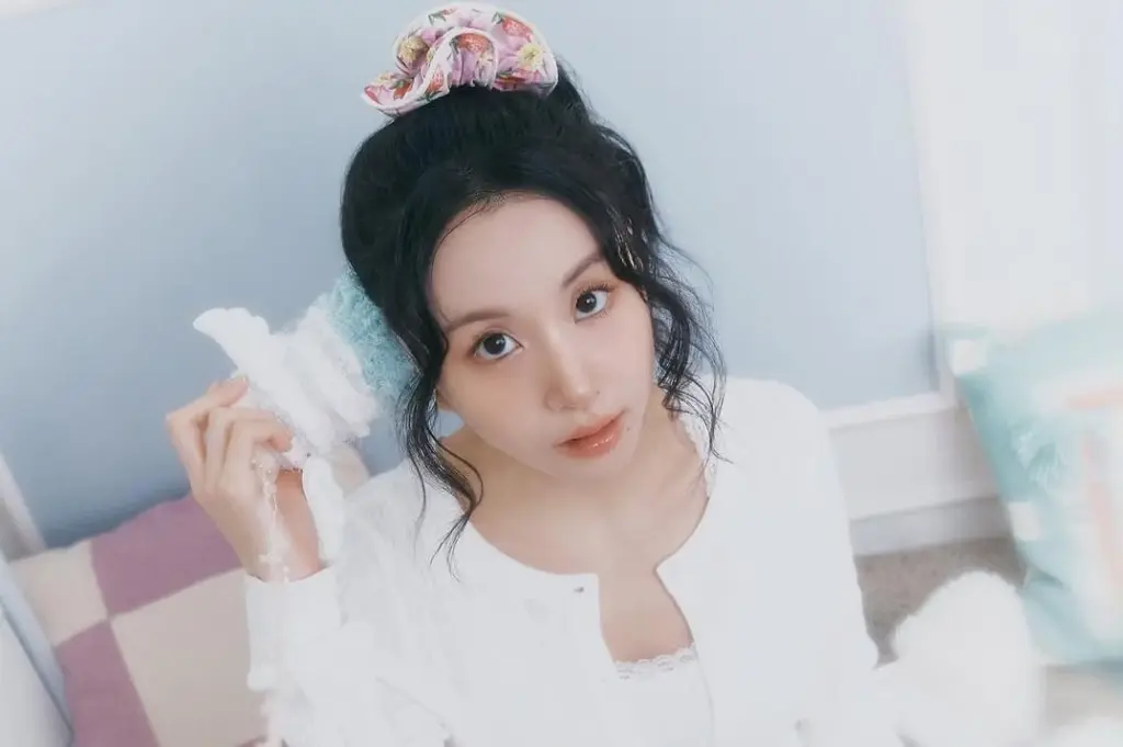 Chaeyoung TWICE Keluar JYP