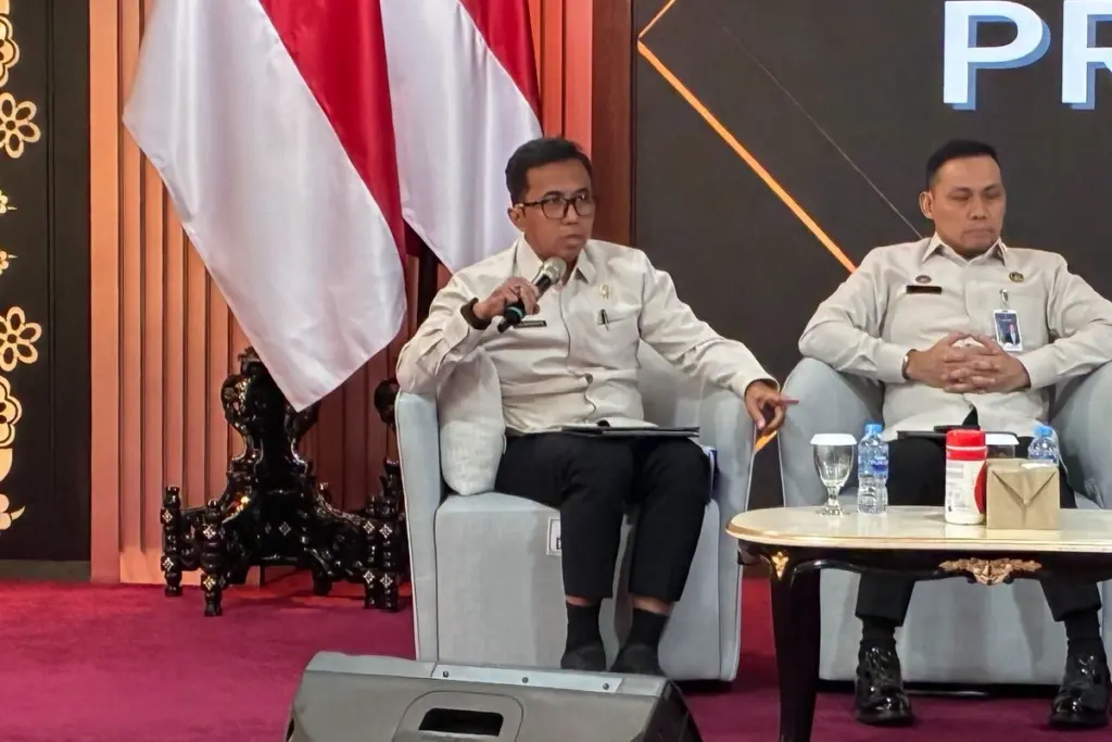 WN Israel di Bali