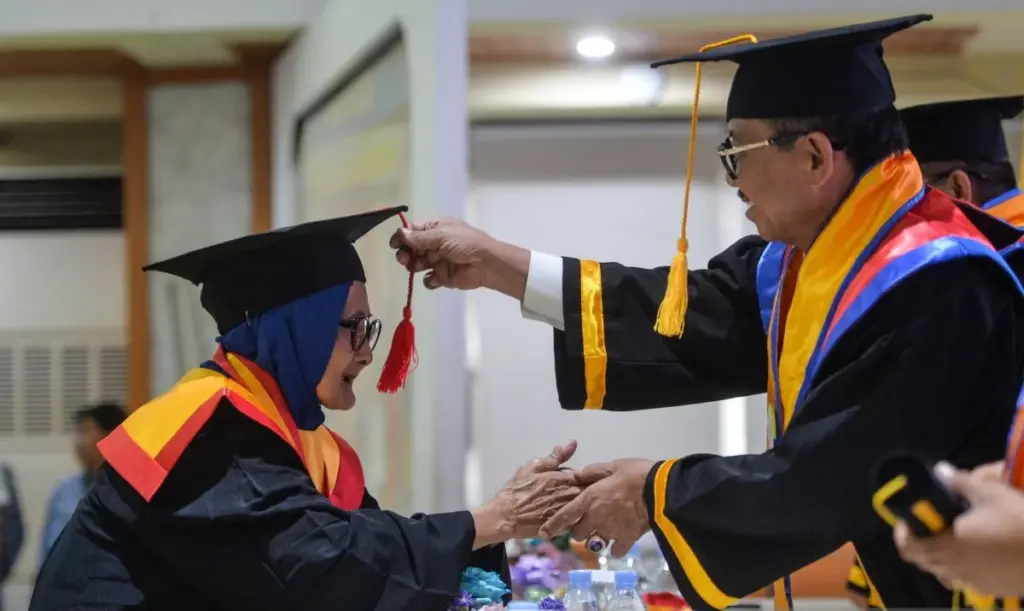 Sekolah Lansia Tangerang