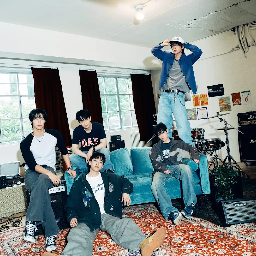 N.Flying Still